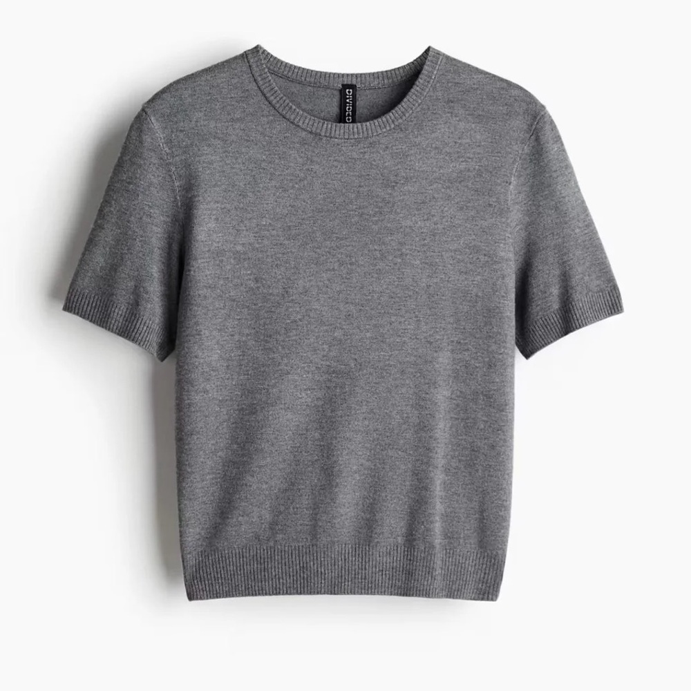 H&M Divided Fine Knit T-Shirt